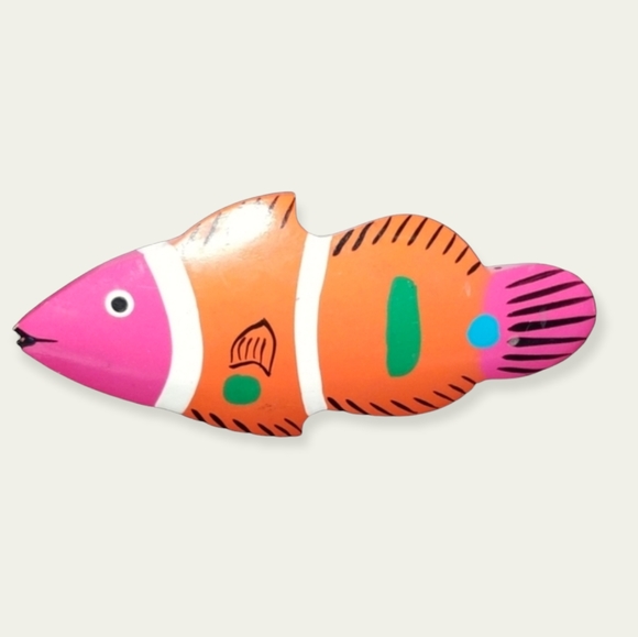 Vintage 1970s Hand Painted Tropical Fish Scarf Clip - Picture 4 of 12